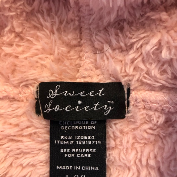 Cozy Pink Fleece Hoodie - Picture 3 of 5